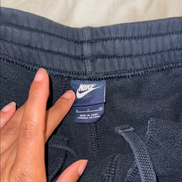 Nike Navy Sweatpants Relaxed Fit Joggers - Picture 2 of 3